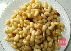 黄豆焖猪手（匆匆忙忙起锅了没摆盆）的做法图解2