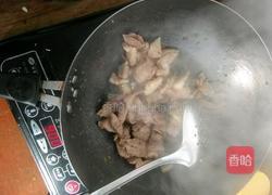 猪肉炖粉条的做法图解3