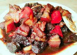 无油红烧肉烧紫薯