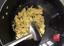 韭黄炒蛋的做法图解4