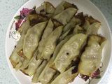 猪肉大葱香菇锅贴的做法[图]