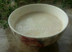 牛奶麻香甜羹
