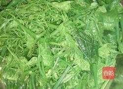 丝瓜藤炝菊花的做法图解5