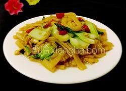 青菜鸡蛋炒河粉