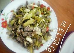 酸豆角炒鸡杂