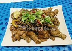 茶树菇烧鸡翅