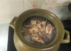 水鸭土茯苓薏米芡实汤