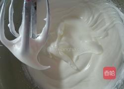 纸杯蛋糕(18小杯)的做法图解3