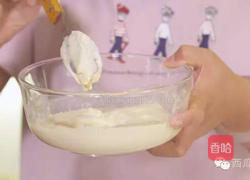 绿豆糕+火龙果汁的做法图解3