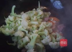 炒菜花的做法图解6