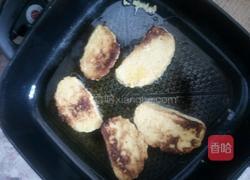 香煎馒头片的做法图解4