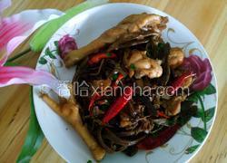 茶树菇闷鸡肉