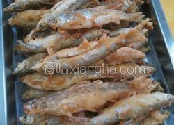 鲜炸溪鱼仔