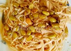 核桃毛豆茄汁拌面
