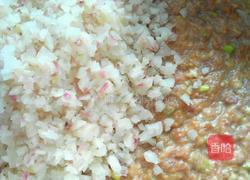 汤面猪肉萝卜蒸饺的做法图解4