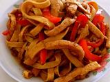 鸡胸肉炒千张的做法[图]