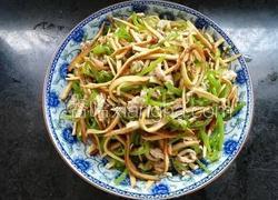 青椒香干炒肉丝