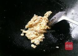 番茄炒鸡蛋的做法图解5