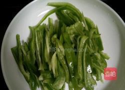 青椒肉丝的做法图解2