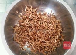 炸素香菇脚饼的做法图解1