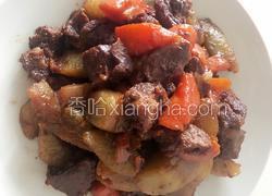【牛肉炖萝卜】