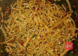 麻辣卤豆腐丝的做法图解4