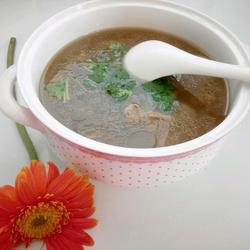 红菇鸡汤的做法[图]