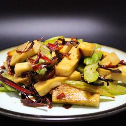 西芹千叶豆腐的做法[图]