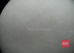 韭菜鸡蛋水饺的做法图解3
