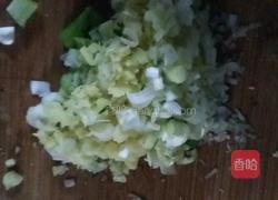 韭菜鸡蛋水饺的做法图解4