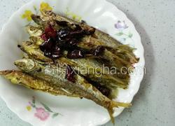 菜油煎洞庭湖油叼子鱼