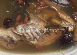土鸡骨架汤