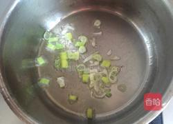 白菜豆芽豆皮拌胡萝卜的做法图解6