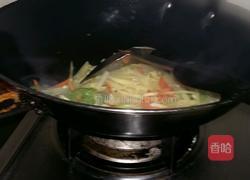 炒三丝(辣椒土豆胡萝卜版)的做法图解4