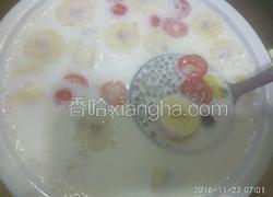 牛奶西米水果露