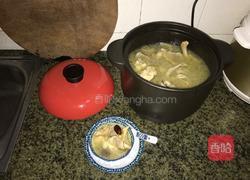 响螺肉沙鱼肾煲老鸡汤的做法图解14
