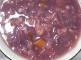 红豆莲藕紫薯杂粮粥的做法[图]