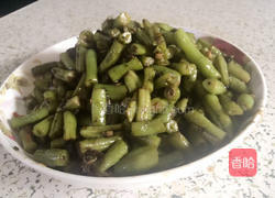 家常版的榄菜四季豆的做法图解6