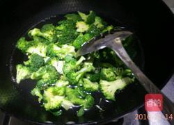 蒜蓉西兰花的做法图解3