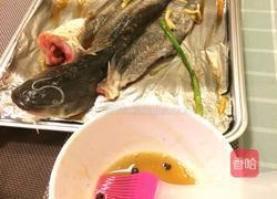 辣烤鲶鱼配凉面的做法图解4