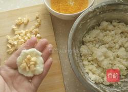 爆浆芝士土豆酥丸的做法图解3