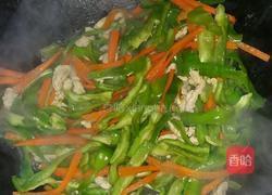 青椒炒肉丝的做法图解5