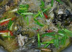 酸菜粉条炖鱼