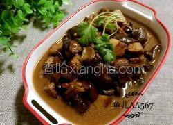 猪肉炖松伞蘑