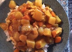 咖喱土豆鸡肉盖饭