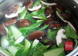肉炒香菇油菜的做法图解4