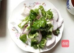 洋葱炒猪肝的做法图解3
