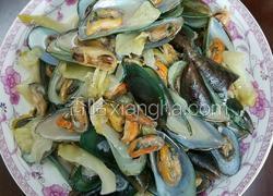 咸菜炒青口(淡菜)