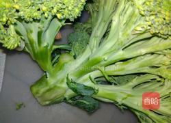 清炒西兰花的做法图解2