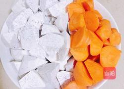 西红柿芋头烩牛腩－高压锅版的做法图解3